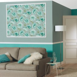 Recuadro de papel pintado realizado con molduras Axxent