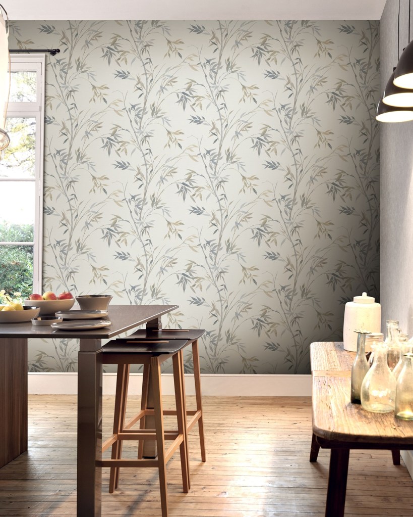 Papel pintado BAMBÚ HOJAS BEIGE Y AZUL GRISÁCEO 10388-38